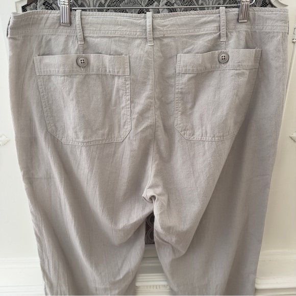 Leonard Frisbie Henry Linen Pants - Picture 8 of 12
